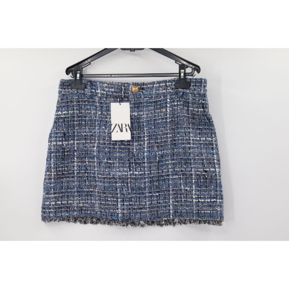 NWT Zara Women’s Size XL Tweed Mini Crocheted Skirt Blue golden button woven - Picture 2 of 11